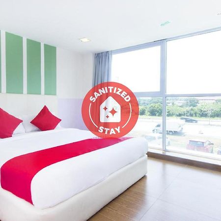 Oyo 419 City Boutique Hotel Bangi Exterior photo