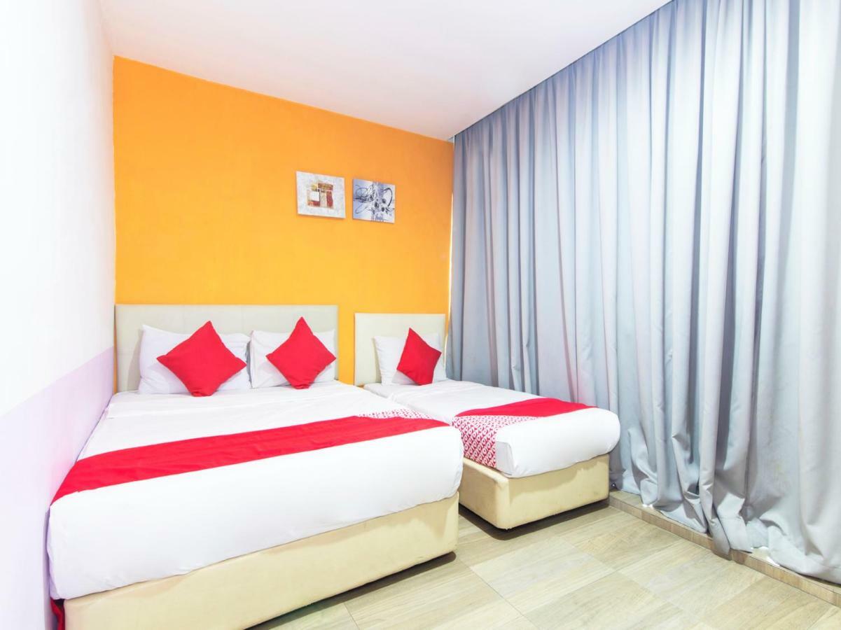 Oyo 419 City Boutique Hotel Bangi Exterior photo