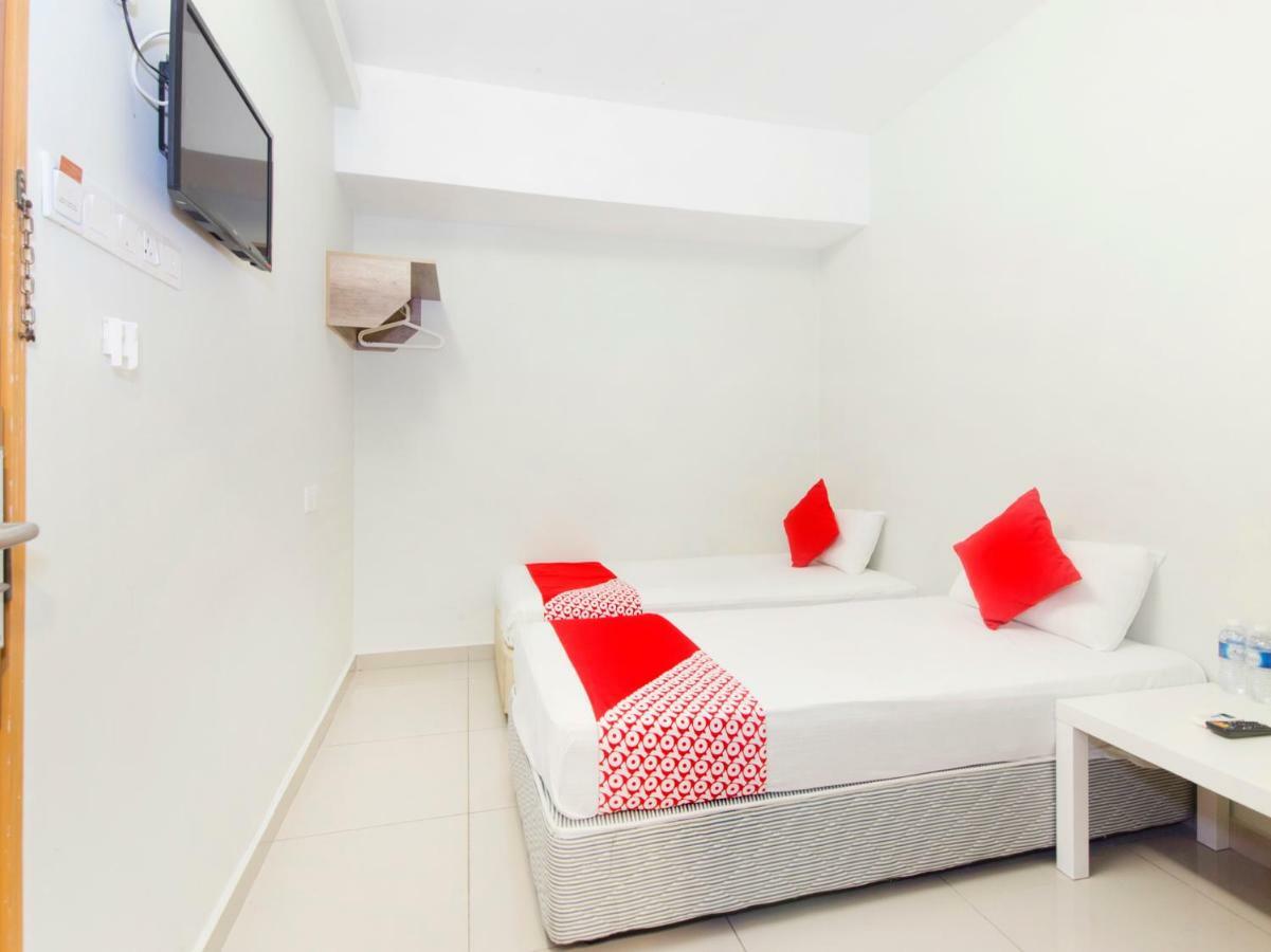 Oyo 419 City Boutique Hotel Bangi Exterior photo